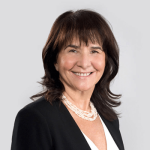 מומחים לכירורגיית פה ולסת בהובלת ד״ר שוורץ-ארד ד״ר דבורה שוורץ-ארד כירורגית מומחית בתל אביב