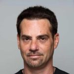 מומחים לכירורגיית פה ולסת בהובלת ד״ר שוורץ-ארד